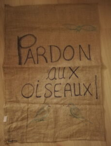 Lire la suite à propos de l’article Opération sacs de jute et cendre